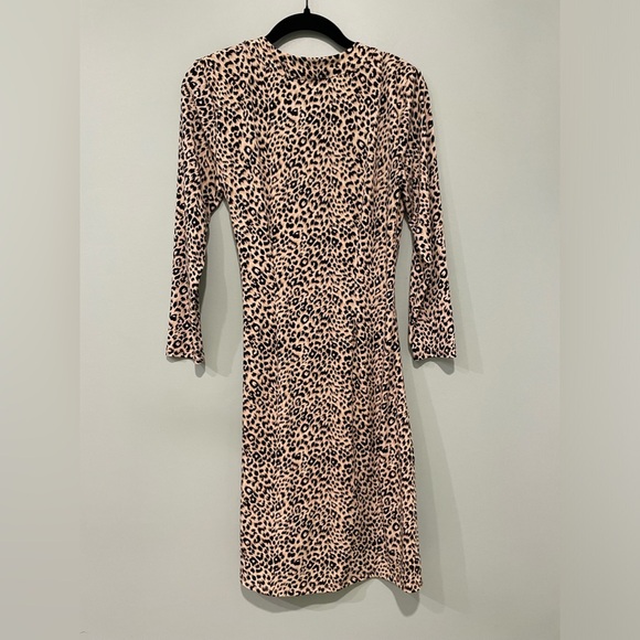 BCBG Adele Leopard Print Wrap Dress size small - Picture 3 of 8